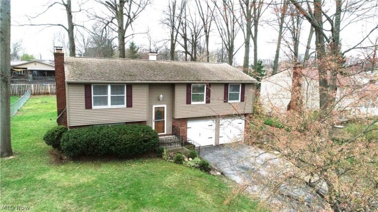 2324 Birch Trace, Austintown, OH - Photo 3