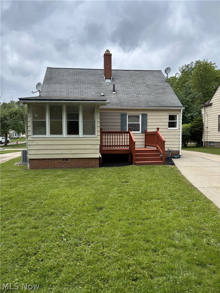 140 Cowles Avenue, Bedford, OH - Photo 3