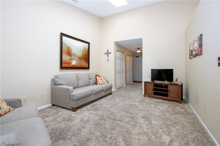 1939 Saddlebrook Circle, Wooster, OH - Photo 8