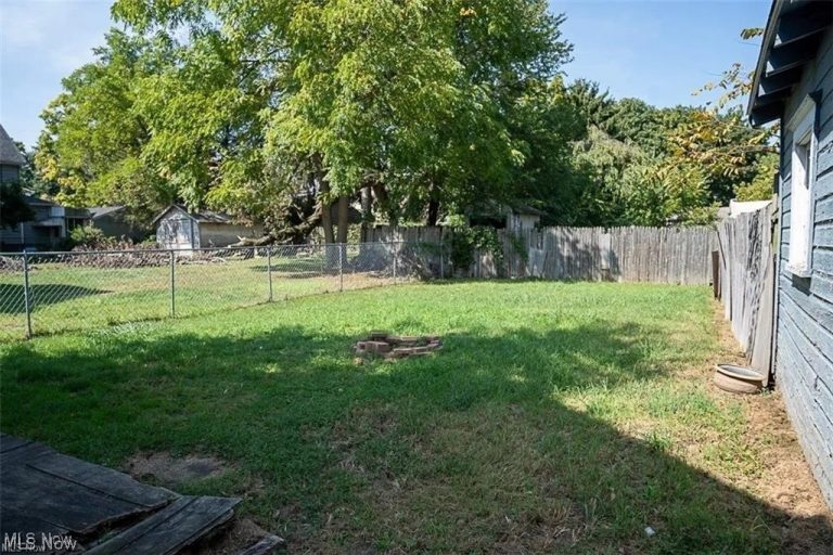 1150 Wooster Road, Barberton, OH - Photo 8
