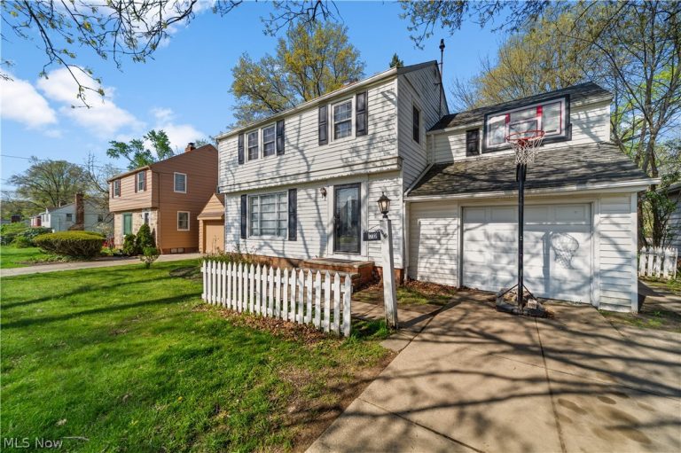 1232 Dorsh Road, South Euclid, OH - Photo 2
