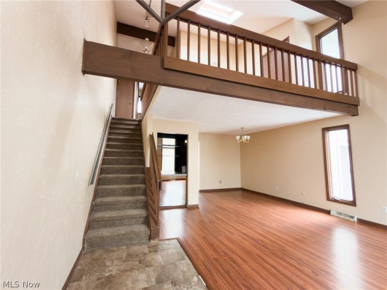 1363 Belvoir Mews, South Euclid, OH - Photo 3