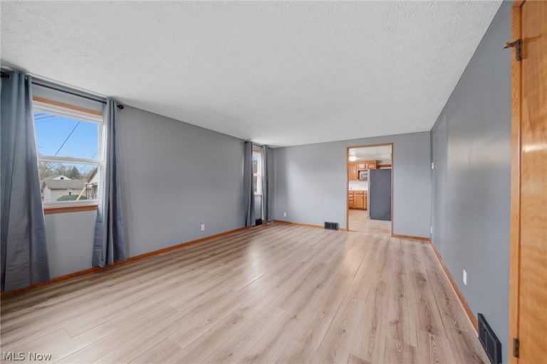 1814 Demington Avenue, Canton, OH - Photo 3