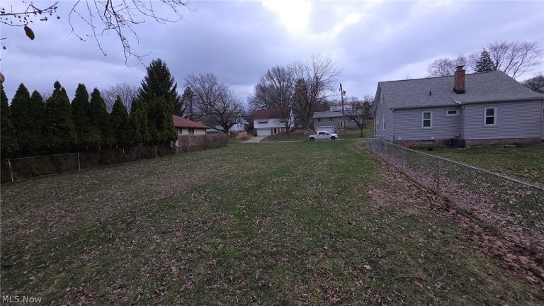 4930 81st Street, Garfield Heights, OH, 44125