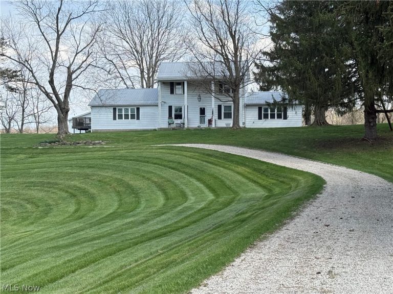60250 Wintergreen Road, Senecaville, OH, 43780