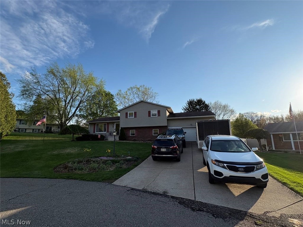 503 Meadowridge Avenue, Canton, OH