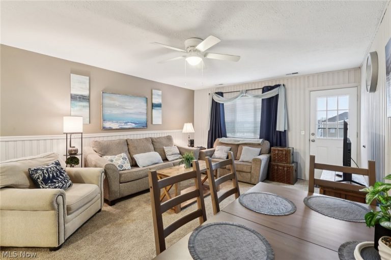 352 Main Street #B, Huron, OH - Photo 5