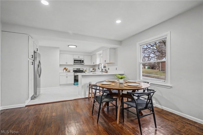 1732 Glenridge Road, Euclid, OH - Photo 3