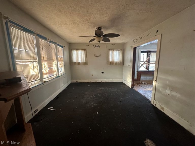 191 Colony Crescent, Akron, OH - Photo 2