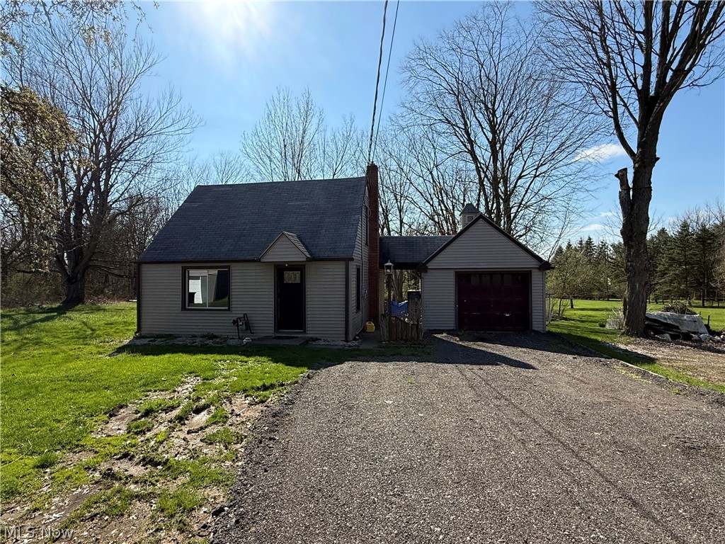 452 Niles Cortland Road, Warren, OH