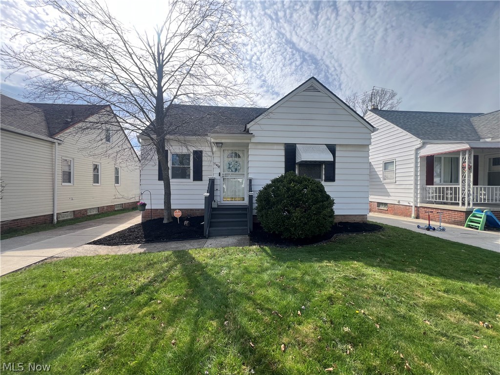 5408 Oakwood Avenue, Maple Heights, OH