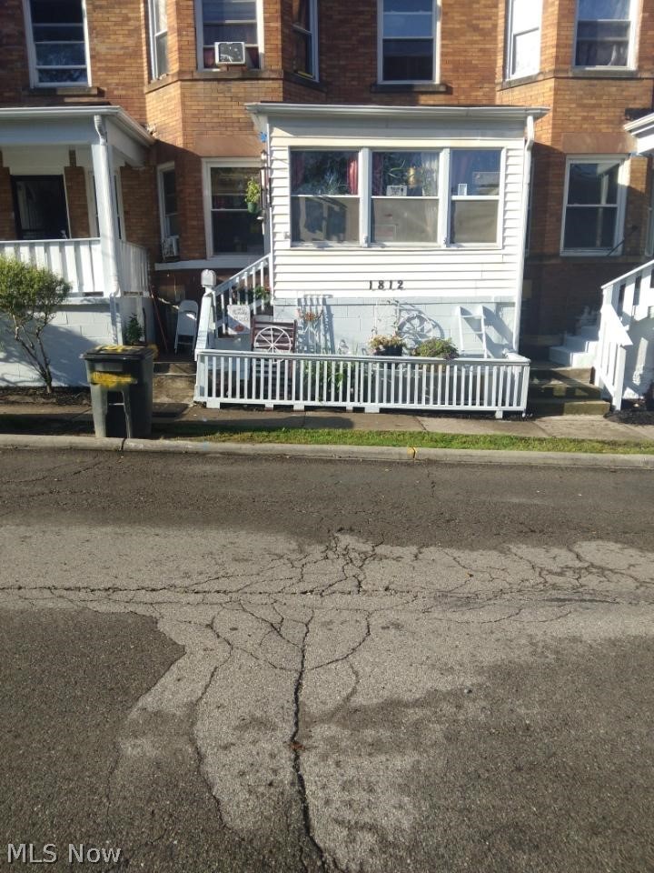 1812 Hastings Avenue, East Cleveland, OH - Photo 4
