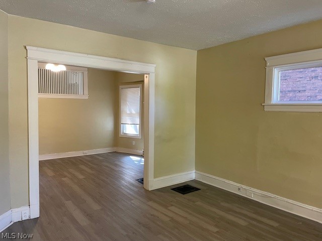 1204 Ansel Road, Cleveland, OH - Photo 3