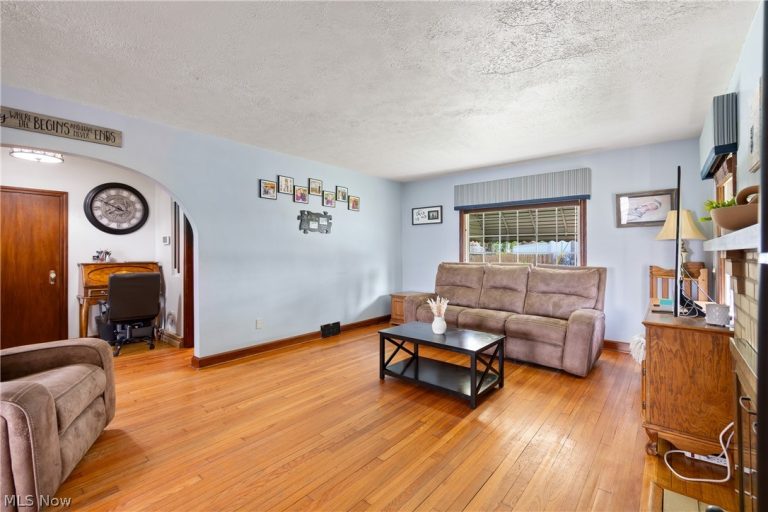 1256 Manor Avenue, Canton, OH - Photo 4