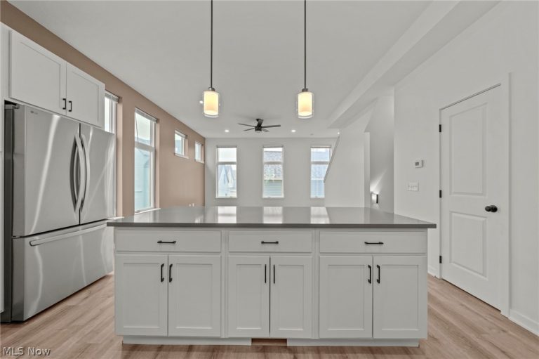 1928 47th Street, Cleveland, OH - Photo 8