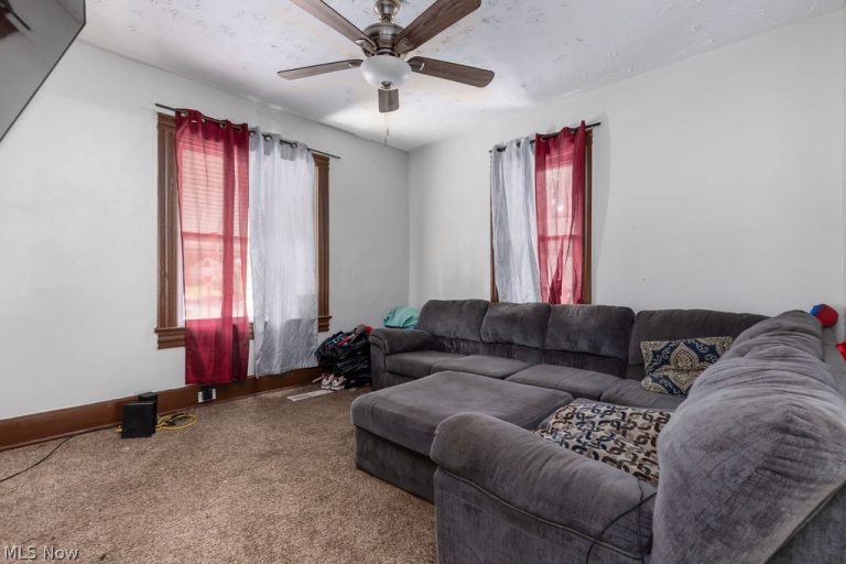 6703 Claasen Avenue, Cleveland, OH - Photo 3