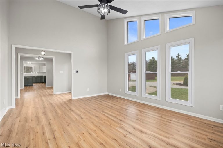 36220 Neff Road, Grafton, OH - Photo 8