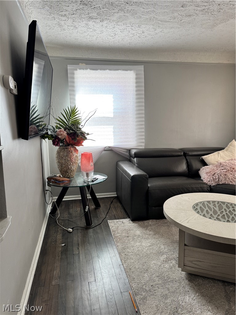 16301 Cloverside Avenue, Cleveland, OH - Photo 4