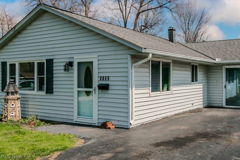 4865 Robinwood Drive, Mentor, OH - Photo 5