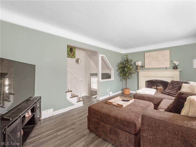 540 Kenilworth Road, Bay Village, OH - Photo 5