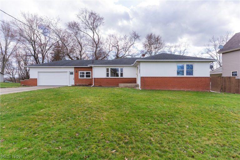 529 Warren Avenue, Niles, OH, 44446