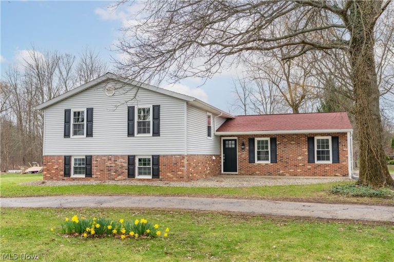 6518 Lorraine Avenue, Massillon, OH, 44646