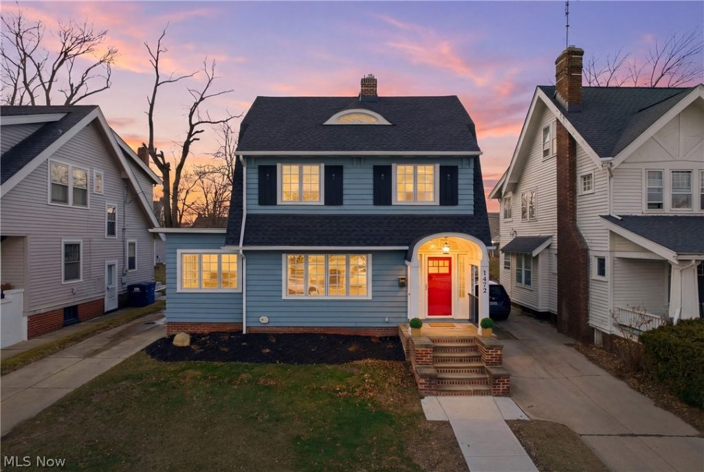 1472 Belle Avenue, Lakewood, OH