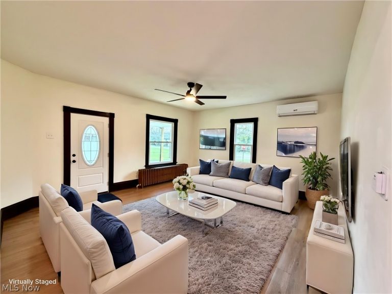 559 Jackson Street, Hubbard, OH - Photo 8