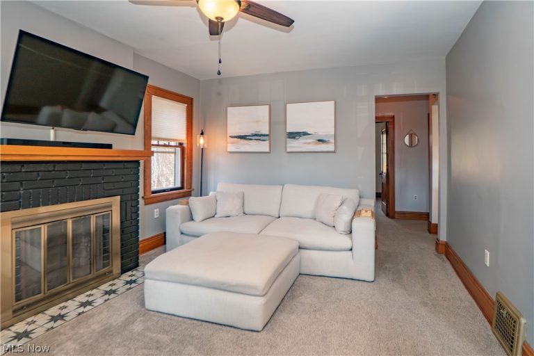 2416 4th Street, Cuyahoga Falls, OH - Photo 6