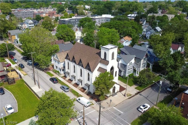 2130 42nd Street #2, Cleveland, OH - Photo 3