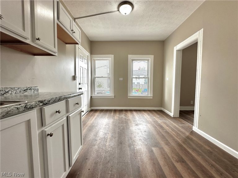 3412 63rd Street, Cleveland, OH - Photo 8