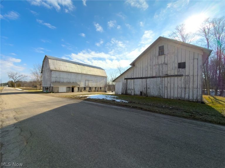 14178 West Road, Wakeman, OH - Photo 3