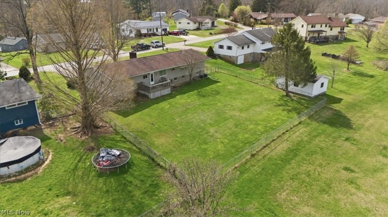 226 Meadow Lane, Parkersburg, WV - Photo 5