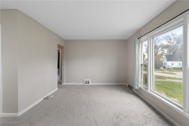 2342 25th Street, Cuyahoga Falls, OH - Photo 8