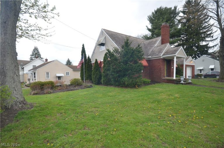 1601 Tonawanda Avenue, Akron, OH - Photo 3