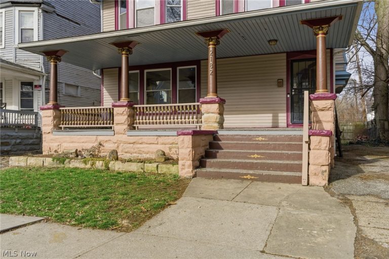 2182 80th Street, Cleveland, OH - Photo 4