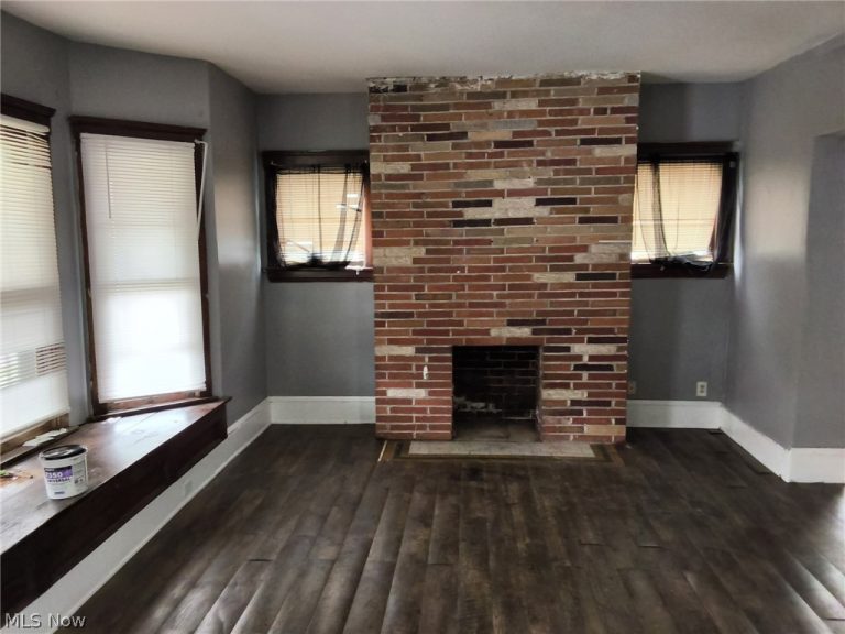 1653 Elberon Avenue, East Cleveland, OH - Photo 2