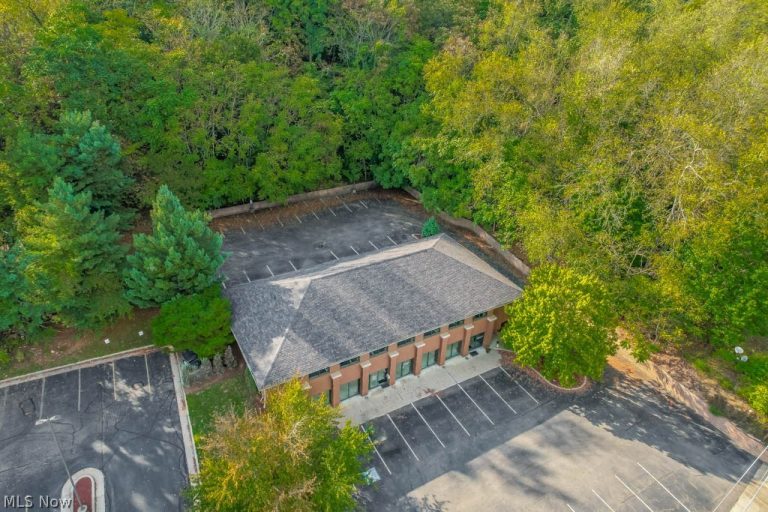 1375 Main Street, North Canton, OH - Photo 4