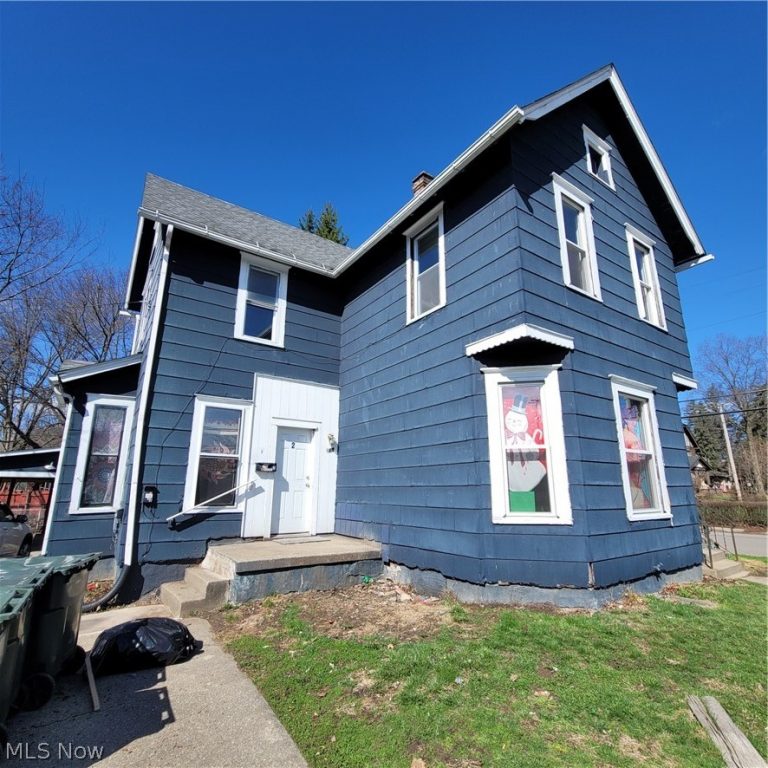 949 Fulton Road, Canton, OH - Photo 4