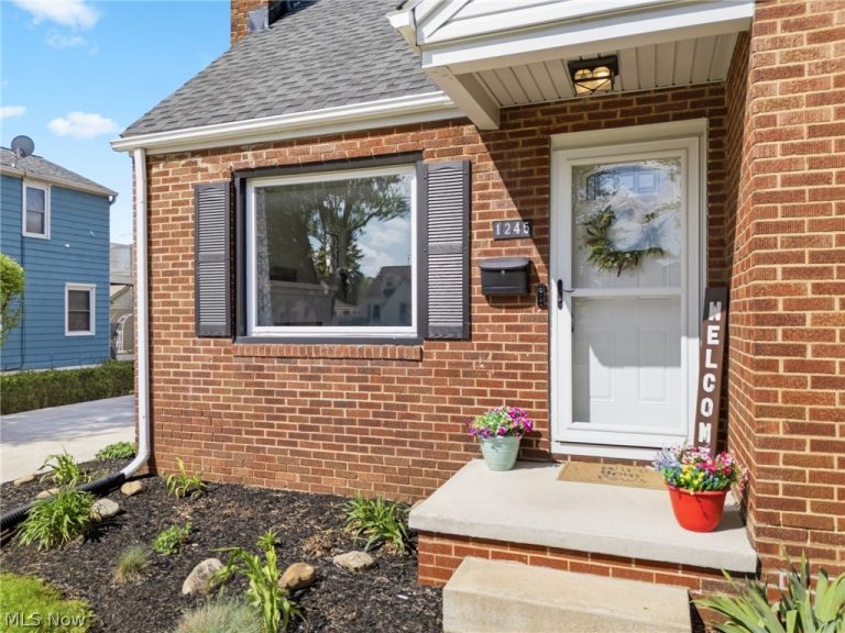 1245 Miles Avenue, Canton, OH - Photo 5