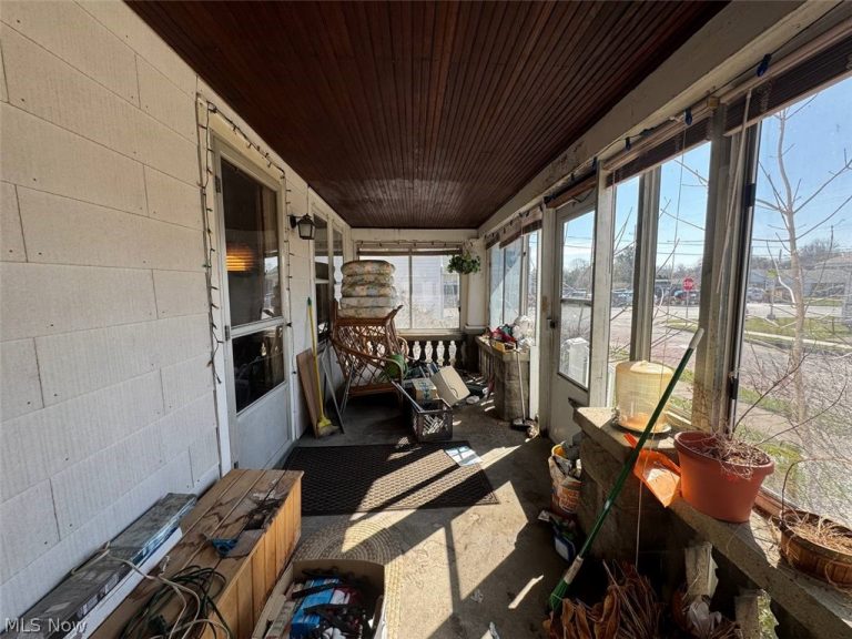 429 7th Street, Port Clinton, OH - Photo 3