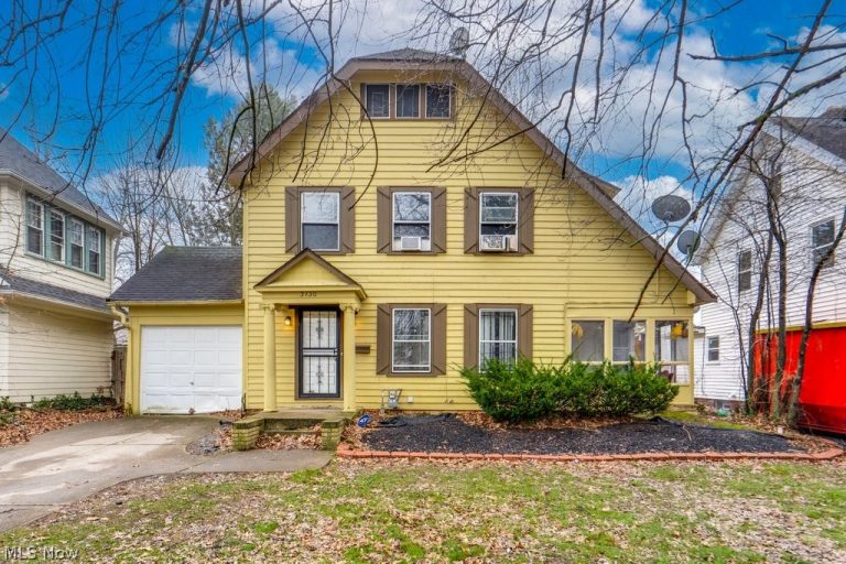 3130 Overlook Road, Cleveland Heights, OH, 44118