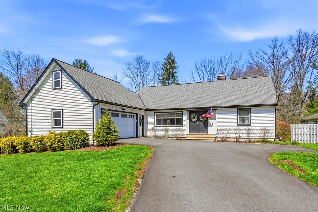 399 Walters Road, Chagrin Falls, OH