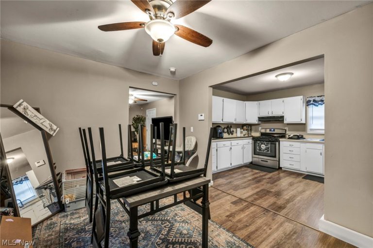 5708 Luther Avenue, Cleveland, OH - Photo 6