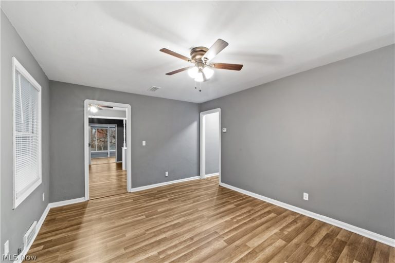 3810 Bader Avenue, Cleveland, OH - Photo 5