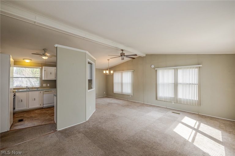10 Corktree Drive, Olmsted Twp, OH - Photo 4