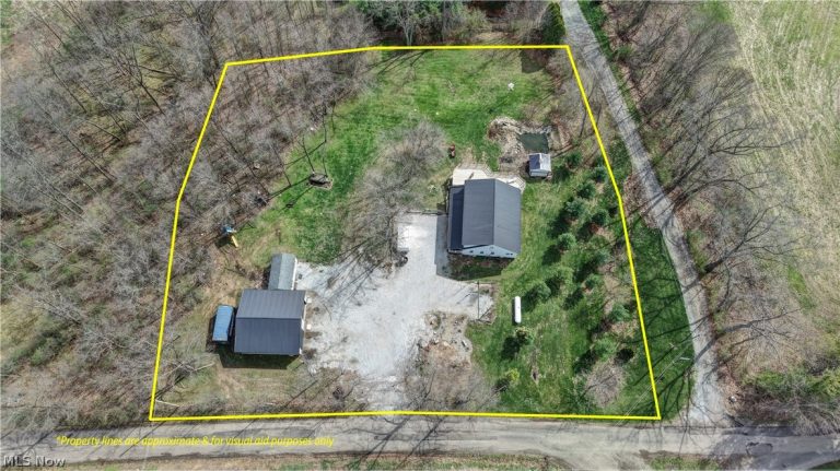 14770 Township Road 467, Lakeville, OH - Photo 2
