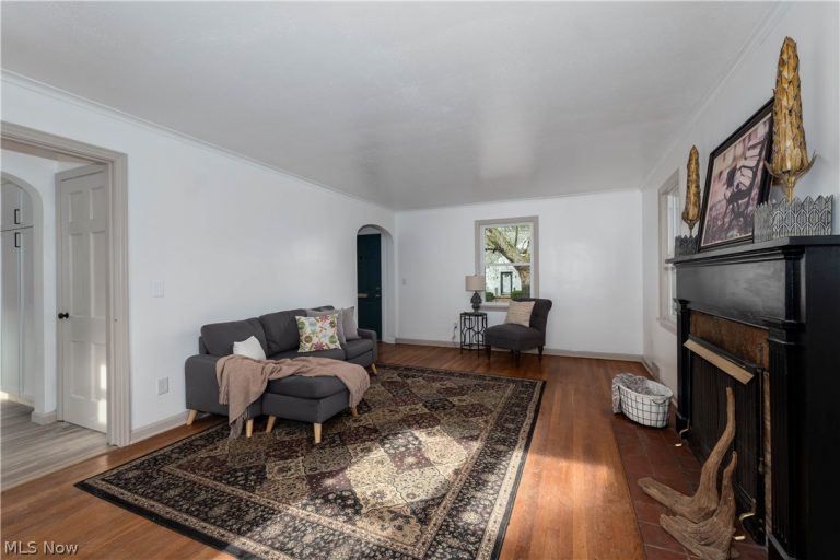 3122 Logan Avenue, Canton, OH - Photo 8