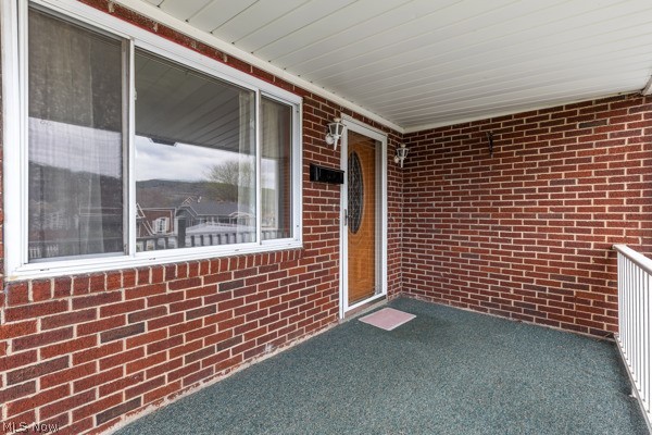 309 Washington St, Newell, WV - Photo 2