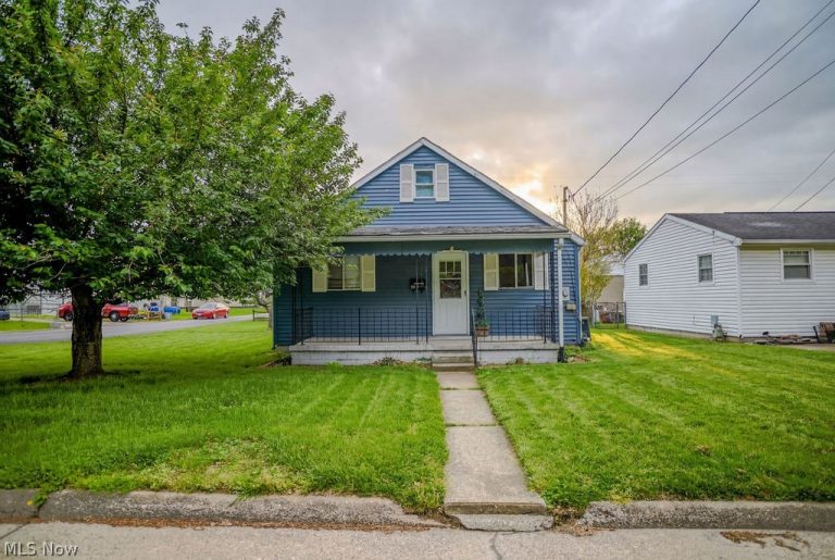 710 21st Street, Vienna, WV, 26105